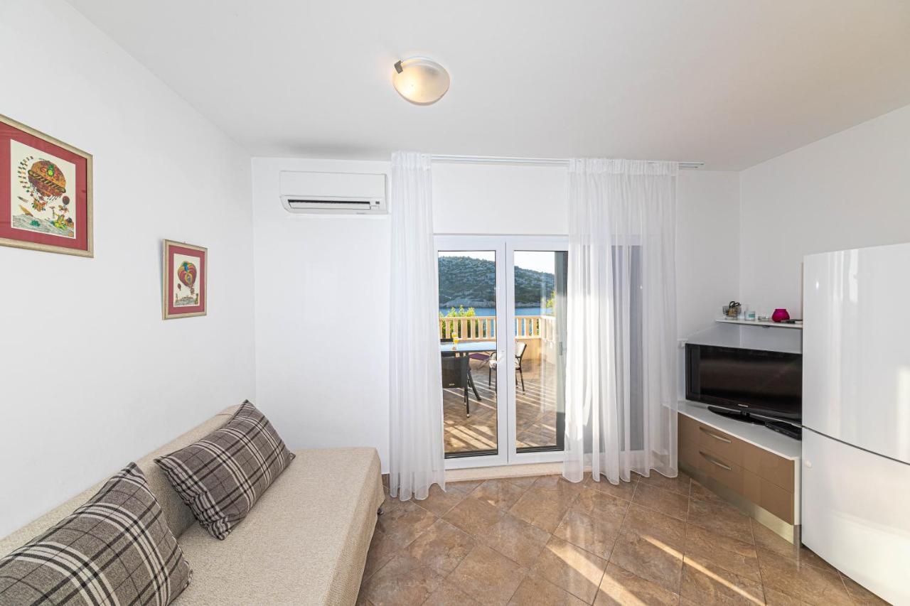 Rajcic Apartments Рогозница Экстерьер фото