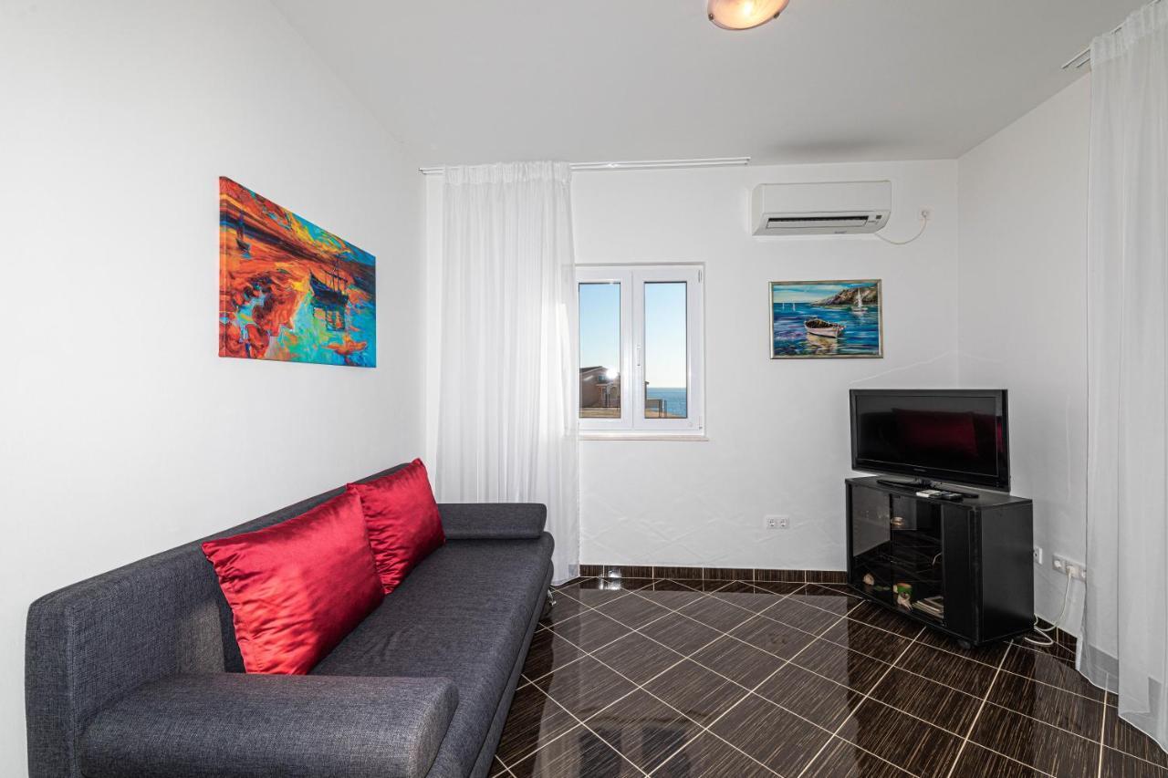 Rajcic Apartments Рогозница Экстерьер фото