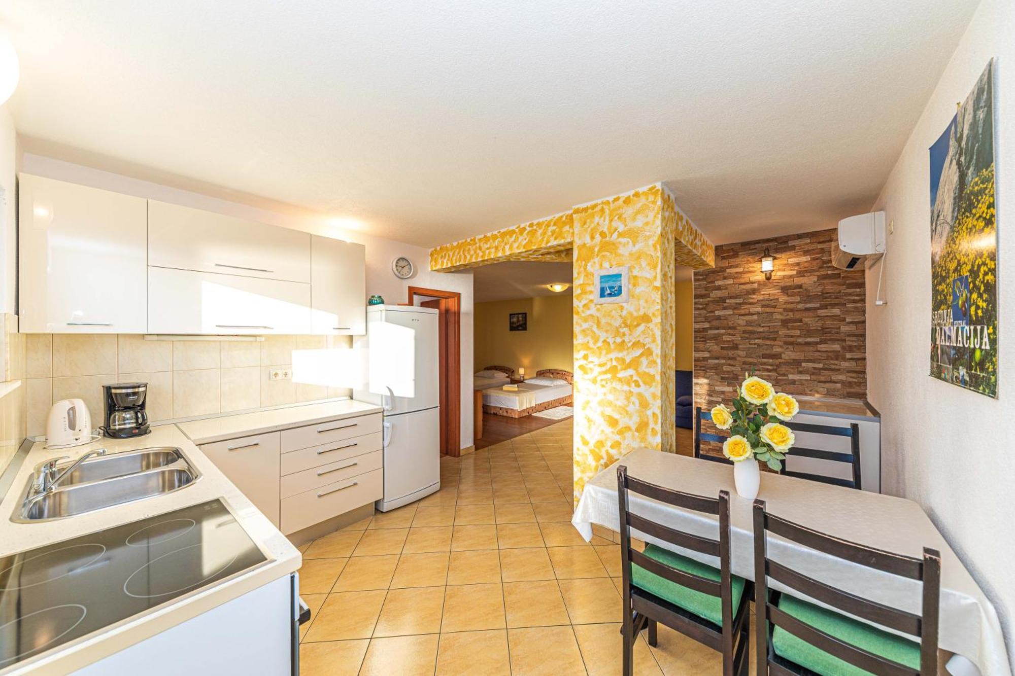 Rajcic Apartments Рогозница Номер фото